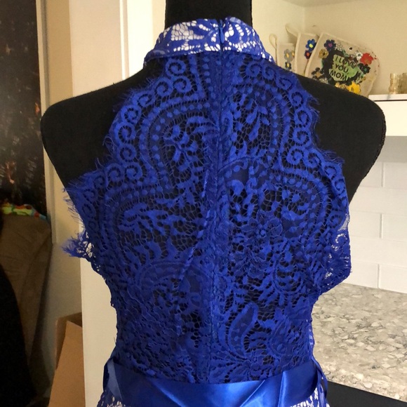 Fits 4-6 Romper Blue Halter lace - Picture 6 of 8